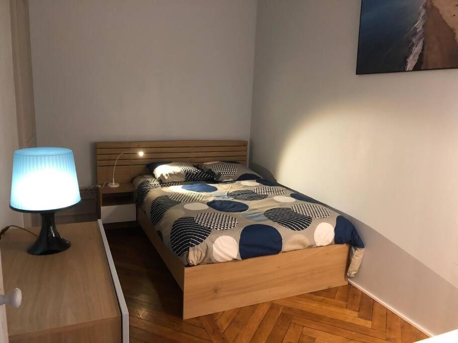 4 People+Free Street Parking+Cosy Centre Ville Apartamento Ruan Exterior foto